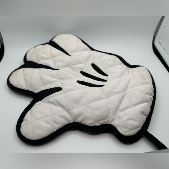 Disney Mickey Oven Mitt Mickey Mouse Glove - Picture 2 of 4